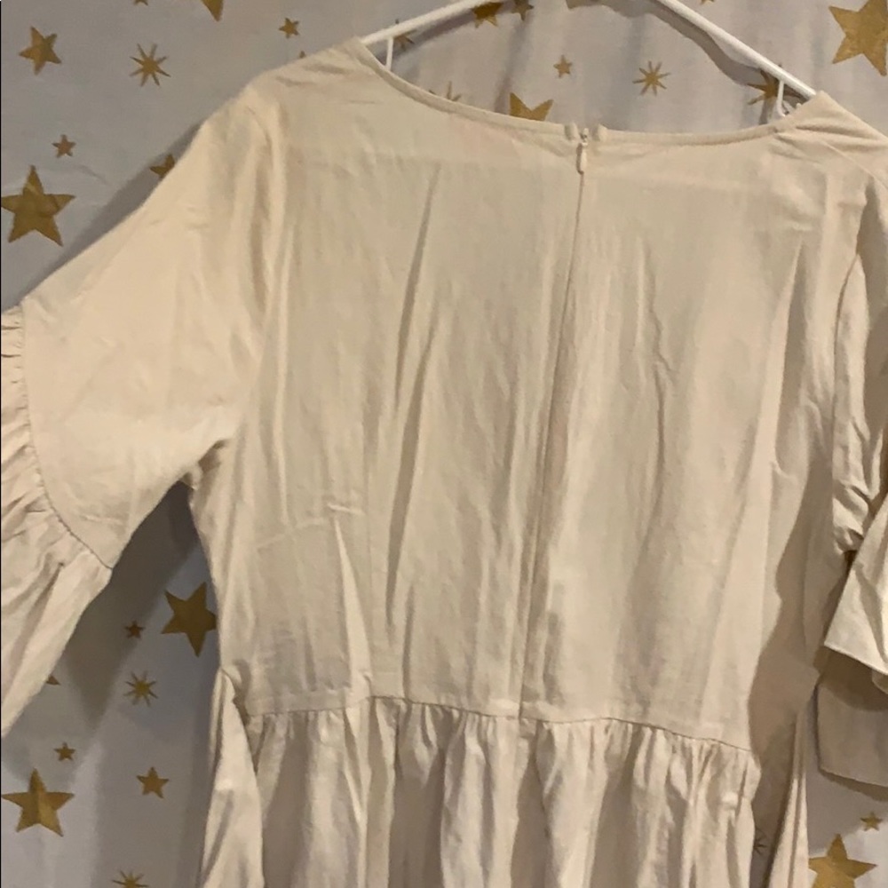 Beige romper - Picture 8 of 10